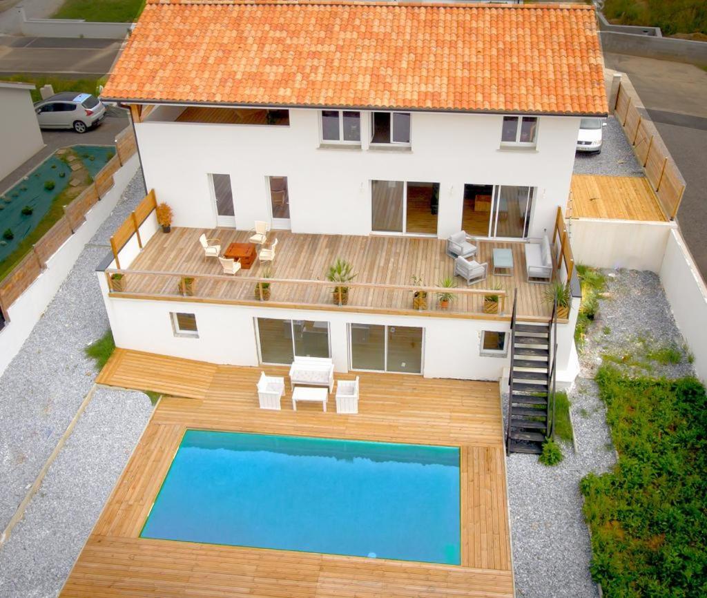 Maison Au Calme Avec Piscine Riviere-Saas-et-Gourby Eksteriør bilde