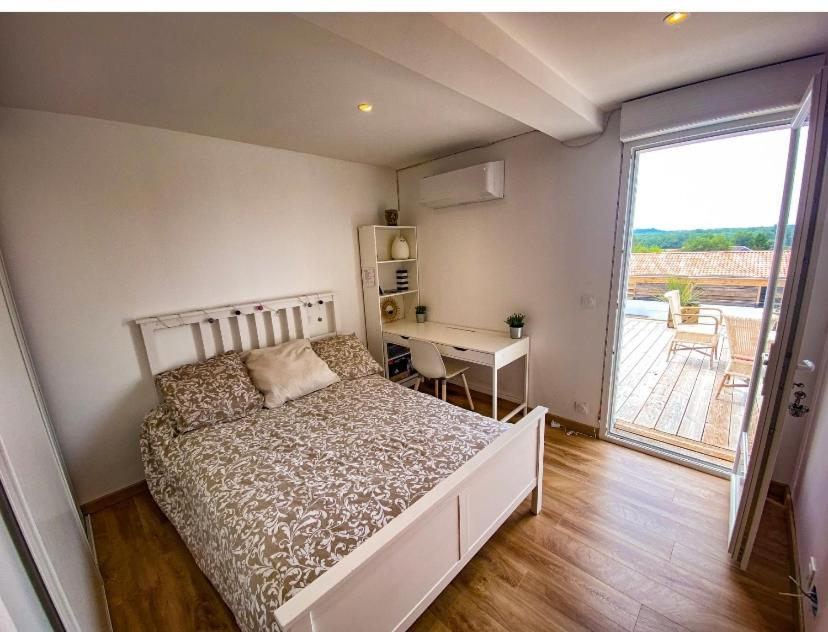 Maison Au Calme Avec Piscine Riviere-Saas-et-Gourby Eksteriør bilde