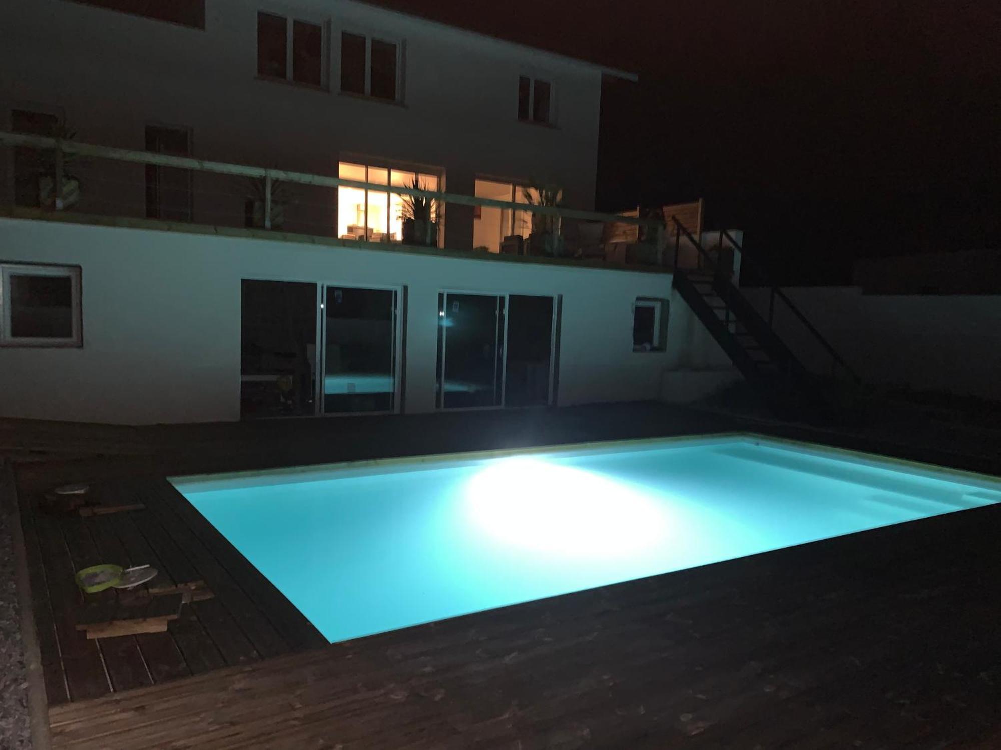 Maison Au Calme Avec Piscine Riviere-Saas-et-Gourby Eksteriør bilde
